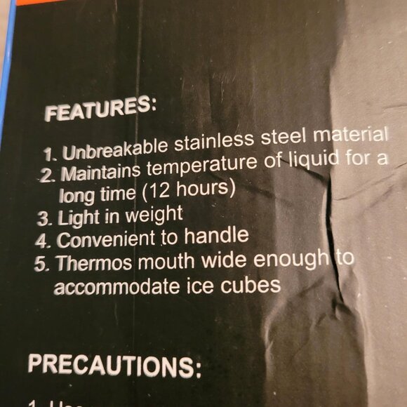 New, never used water bottle still in its original box - Picture 2 of 2